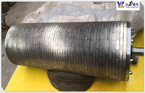 鐵礦磁選機(jī),鐵礦磁選機(jī)設(shè)備成為發(fā)展及富戰(zhàn)斗力的武器_多少錢_河北石英砂磁選機(jī)專注品質(zhì)創(chuàng)造高端價(jià)值 能提高多少品位 鐵礦磁選機(jī),鐵礦磁選機(jī)設(shè)備成為發(fā)展及富戰(zhàn)斗力的武器_多少錢_河北石英砂磁選機(jī)專注品質(zhì)創(chuàng)造高端價(jià)值 能提高多少品位