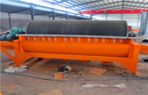 鐵礦干式磁選機(jī),為什么說鐵砂礦干式磁選機(jī)的應(yīng)用價(jià)值高_(dá)為什么說鐵砂礦干式磁選機(jī)的應(yīng)用價(jià)值高發(fā)展工作視頻皮帶及結(jié)構(gòu)價(jià)格 鐵礦干式磁選機(jī),為什么說鐵砂礦干式磁選機(jī)的應(yīng)用價(jià)值高_(dá)為什么說鐵砂礦干式磁選機(jī)的應(yīng)用價(jià)值高發(fā)展工作視頻皮帶及結(jié)構(gòu)價(jià)格