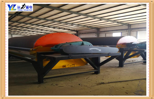 濕式磁選機(jī),要想用電磁濕式磁選機(jī)更好除鐵就得做好功課_釩鈦鐵礦要想用電磁濕式磁選機(jī)更好除鐵就得做好功課型號(hào)參數(shù)及磁場(chǎng)強(qiáng)度 濕式磁選機(jī),要想用電磁濕式磁選機(jī)更好除鐵就得做好功課_釩鈦鐵礦要想用電磁濕式磁選機(jī)更好除鐵就得做好功課型號(hào)參數(shù)及磁場(chǎng)強(qiáng)度