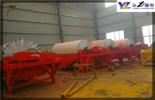 永磁筒式磁選機 ,永磁筒式干式磁選機是科技含量高的磁選機設備_永磁筒式干式磁選機是科技含量高的磁選機設備設備質量不吸鐵如何處理 永磁筒式磁選機 ,永磁筒式干式磁選機是科技含量高的磁選機設備_永磁筒式干式磁選機是科技含量高的磁選機設備設備質量不吸鐵如何處理