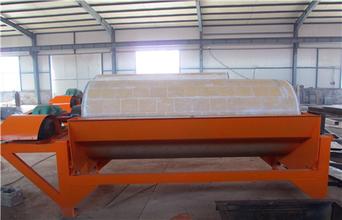 干粉磁選機,關(guān)注行業(yè)生產(chǎn),干粉磁選機更適合市場使用,關(guān)注行業(yè)生產(chǎn),干粉磁選機更適合市場使用磁場一般為多少_磁塊如何排列 干粉磁選機,關(guān)注行業(yè)生產(chǎn),干粉磁選機更適合市場使用,關(guān)注行業(yè)生產(chǎn),干粉磁選機更適合市場使用磁場一般為多少_磁塊如何排列