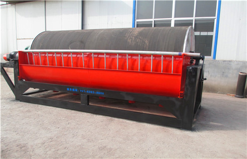 四川永磁濕式磁選機(jī)，永磁濕式磁選機(jī)_永磁濕式磁選機(jī)更便捷型號(hào)參數(shù)及磁場(chǎng)強(qiáng)度